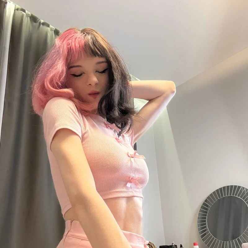 ItsFeliDoll