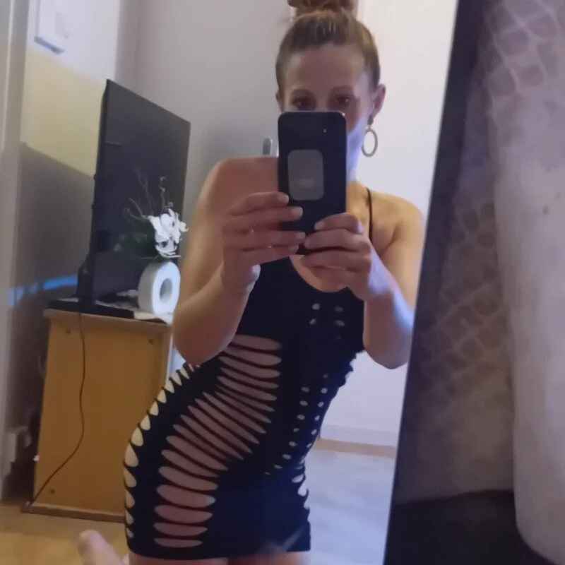 Julie17300