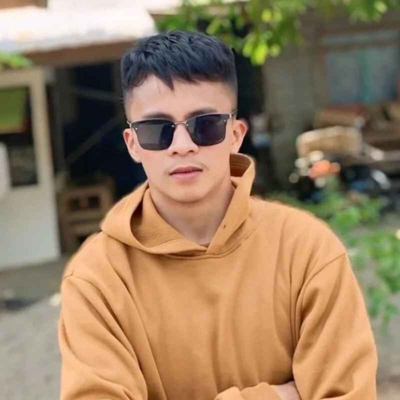 ur_twinkKirk6969