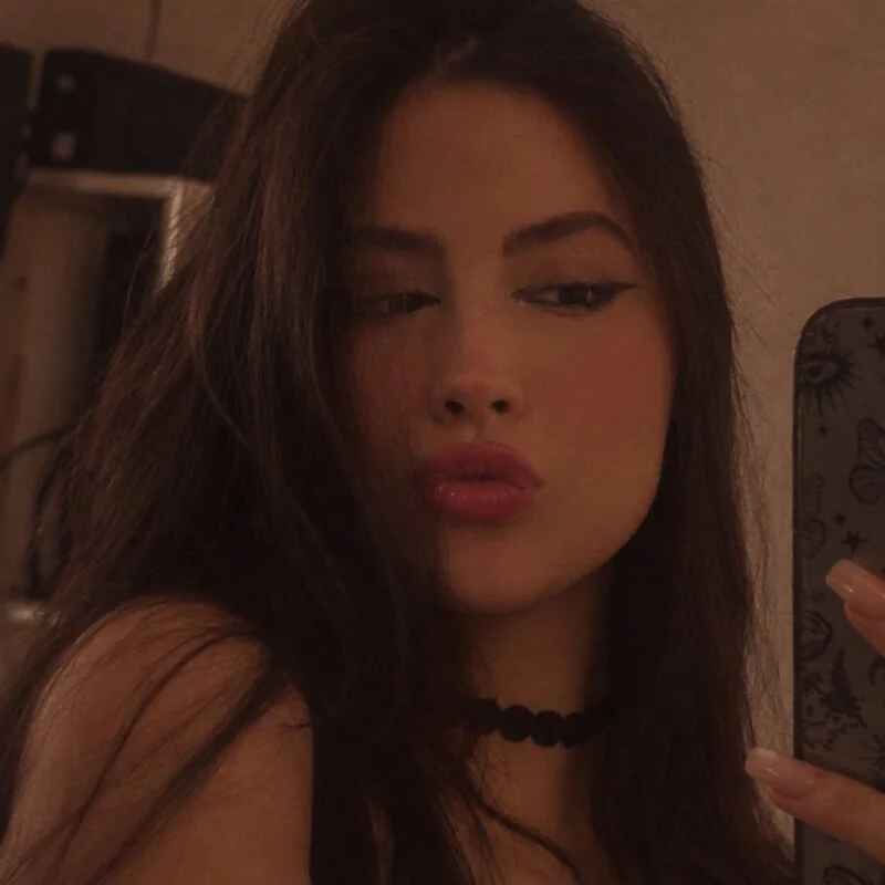 Lily_Clarck