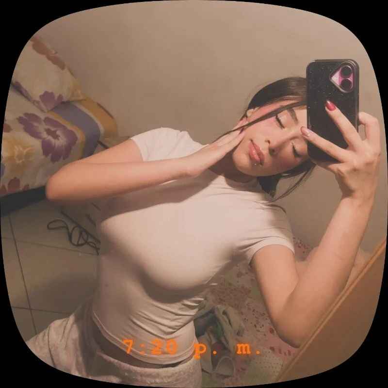 EmmaPiink_