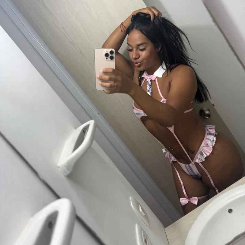 shantallhotxx