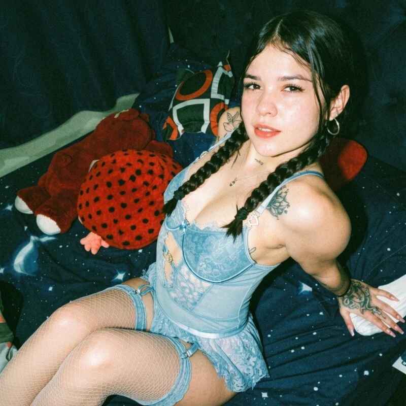 angelina_77