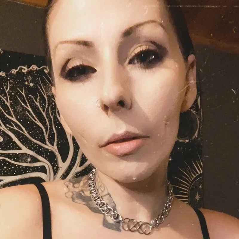 TeenyDoll