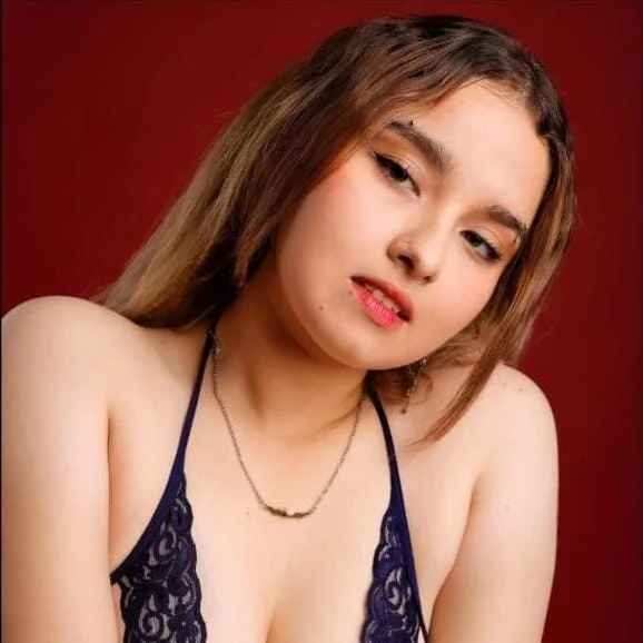 danae_moon