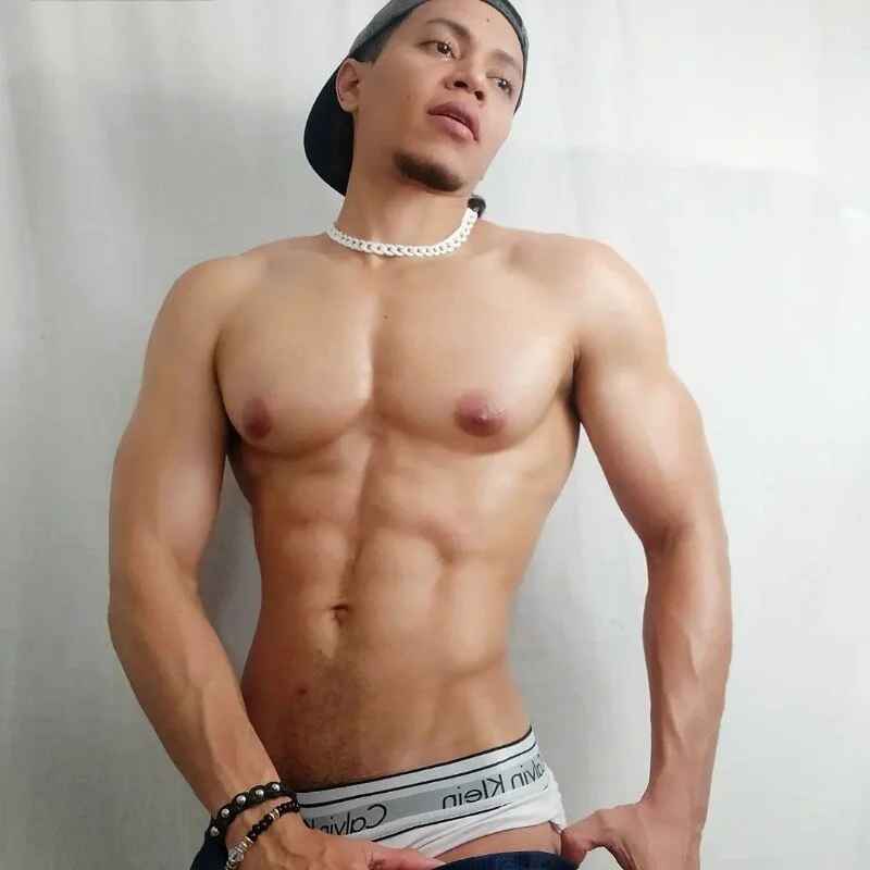 mike_rolly_hot