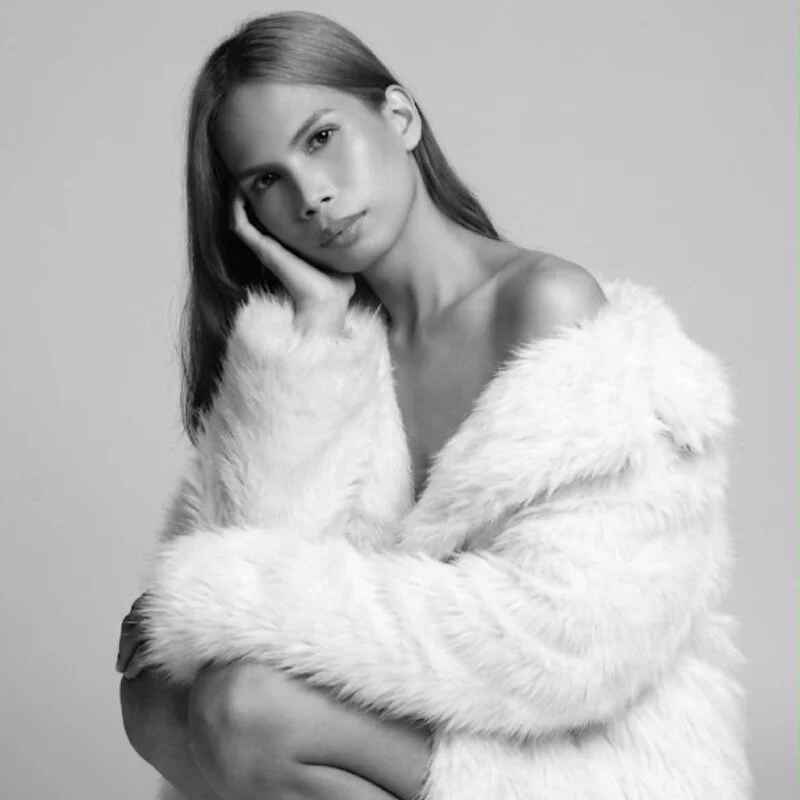 elizza_collins