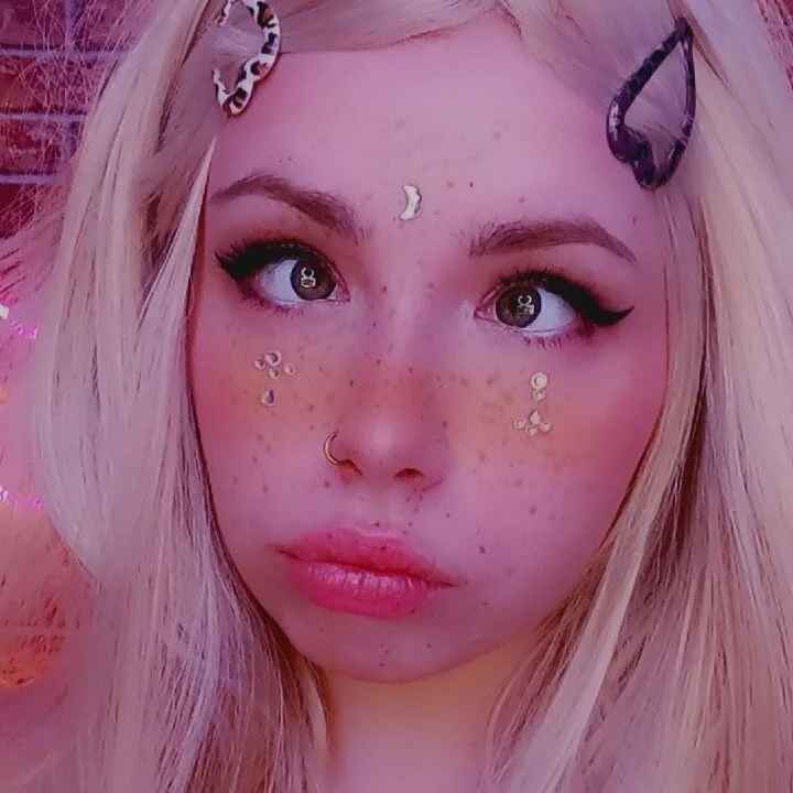 AhegaoWaifu