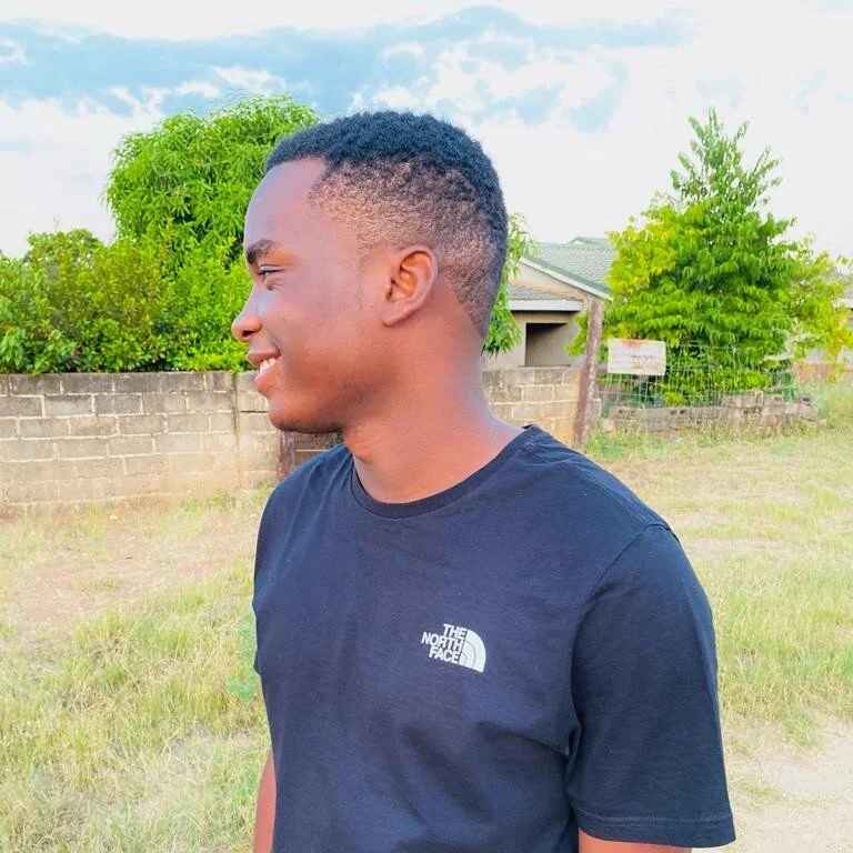 Sithembiso200