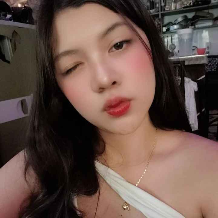 divine_hirara
