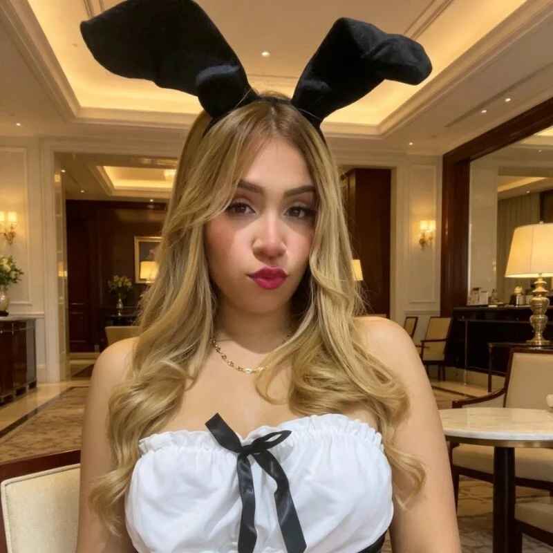 AishaLaurent