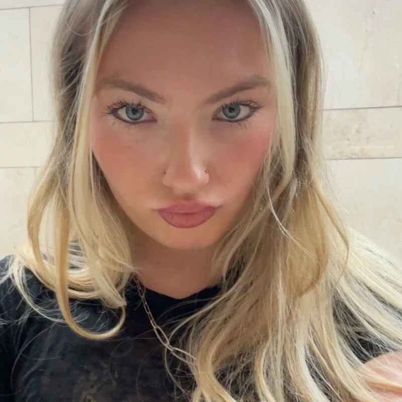 gabbyxoxo13