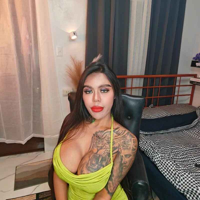 Urqueen_Angel69