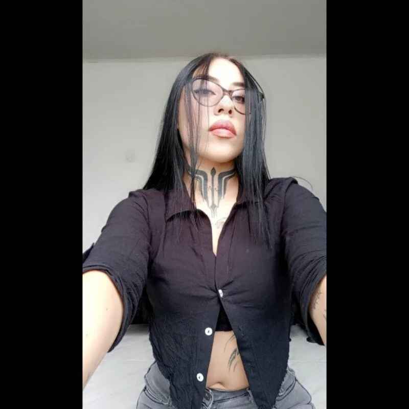 islan_rose