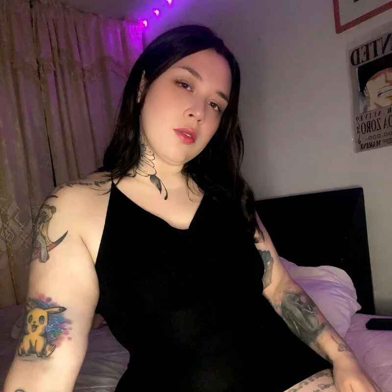 CurvySteff