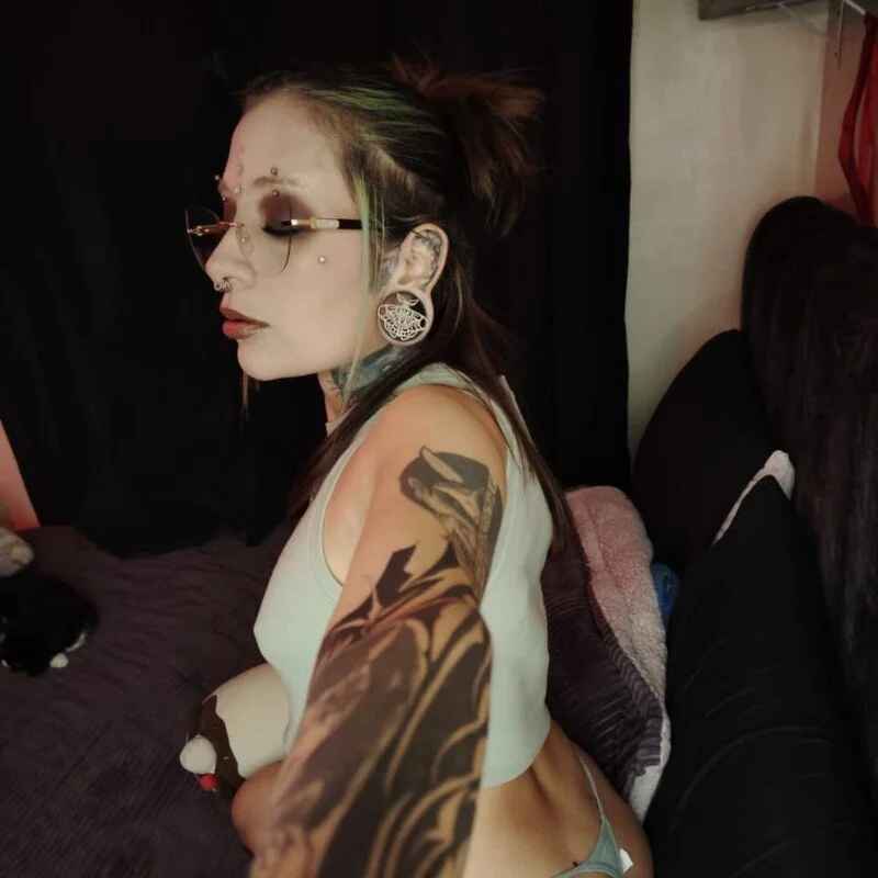 vainilla_doll