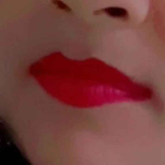sweet_lips77
