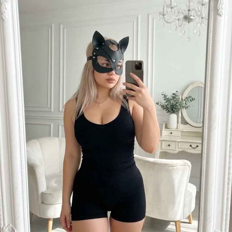 Adelina_XXX_Pulse