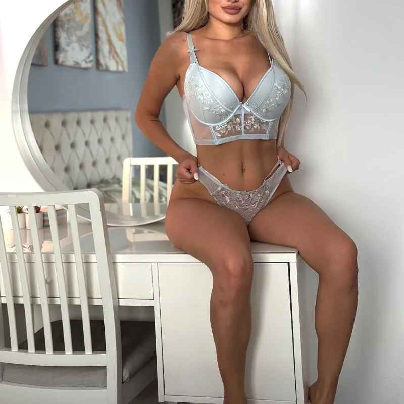 IvyTease_