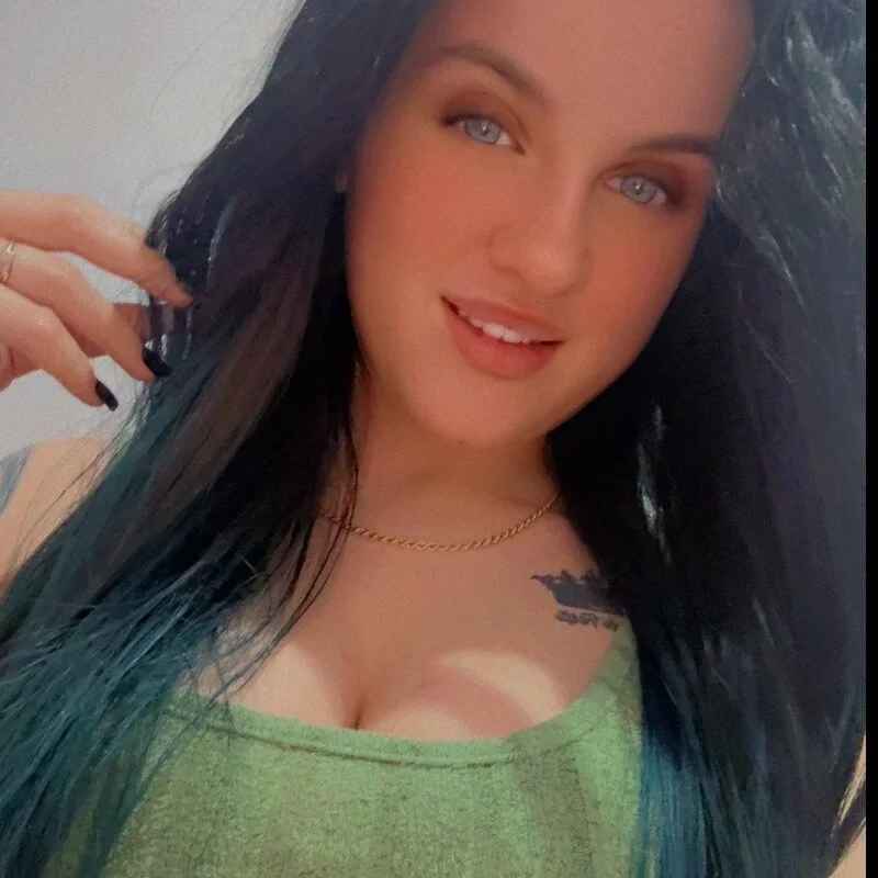 Leyla_Queen16