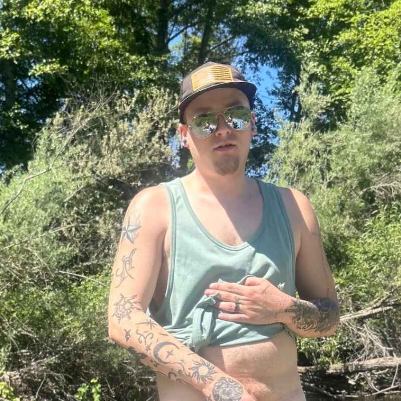 Tattoodaddycumslut