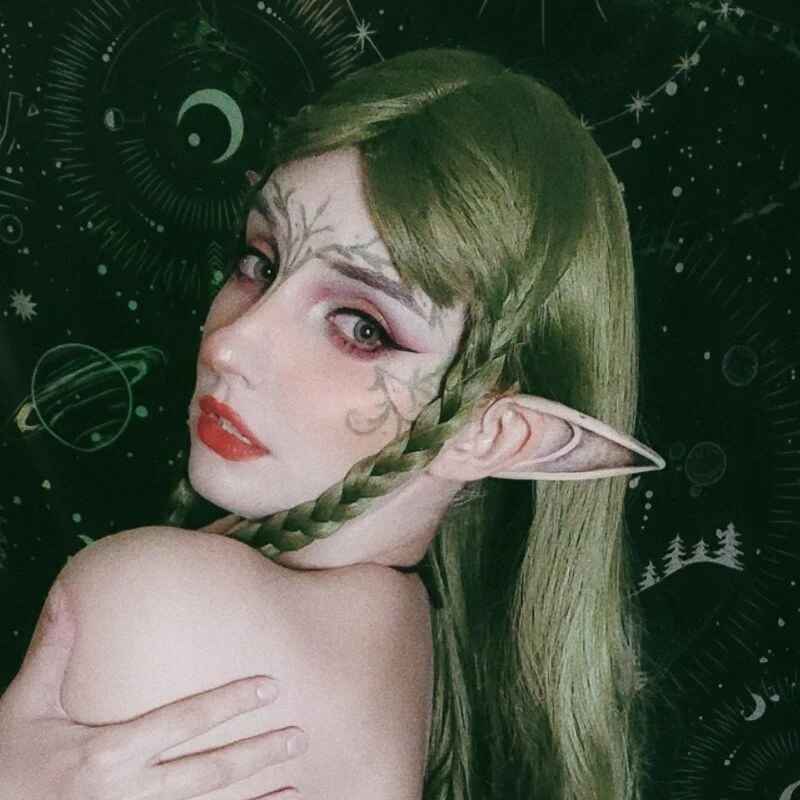 Elfie_Agatha