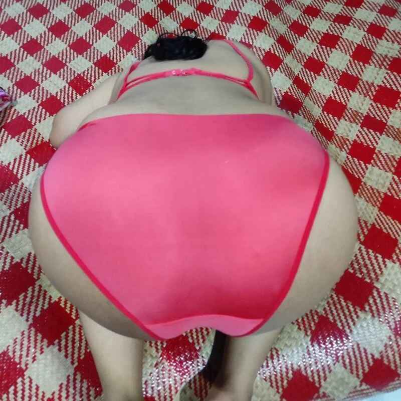 curvy_roshni