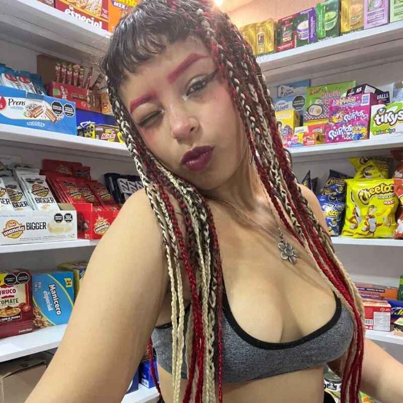 alana_king7