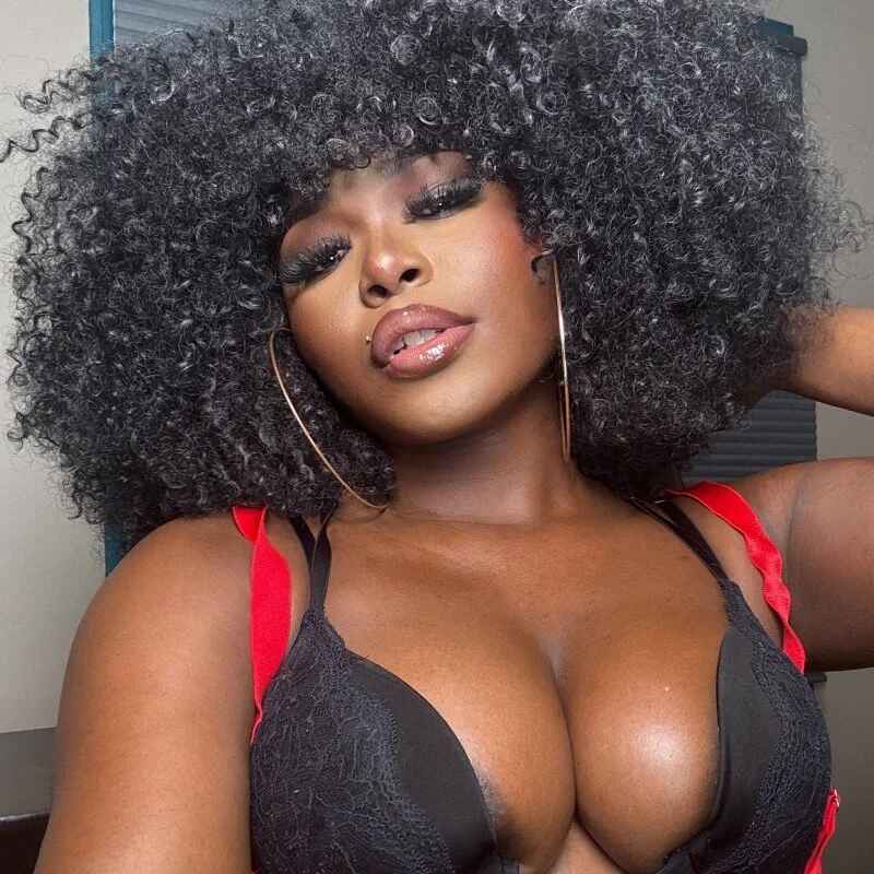 WomanNextdoor1