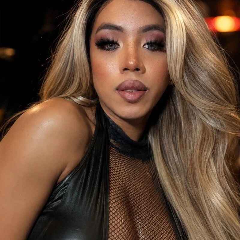 UrGoddessJuliax