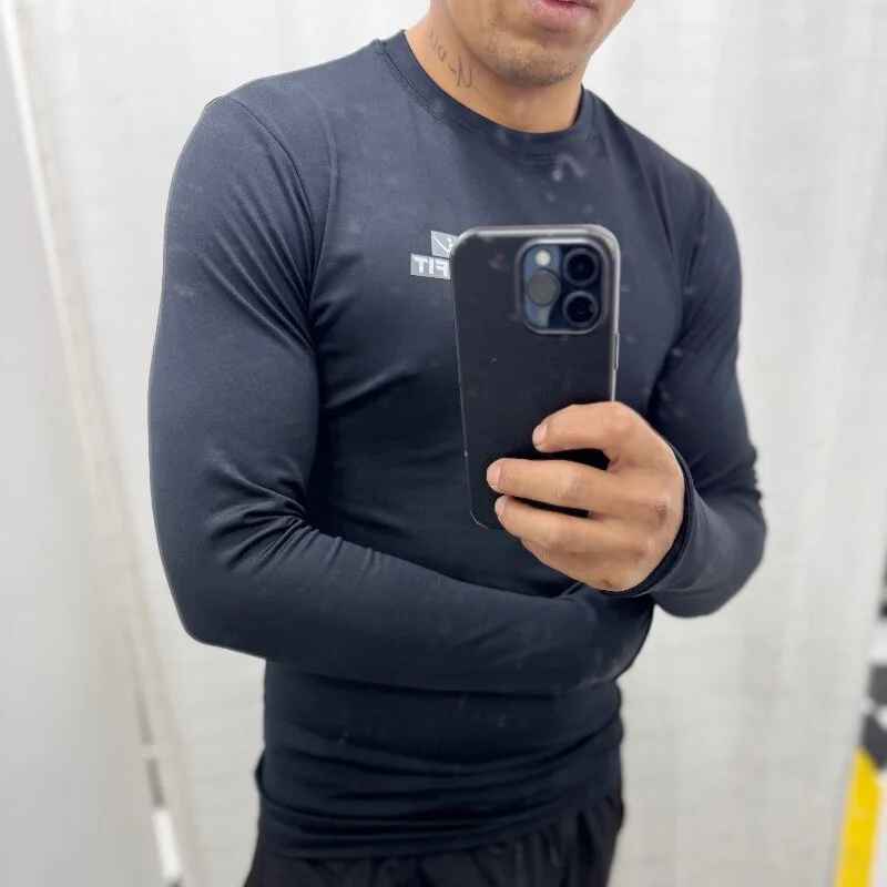 Helo3999