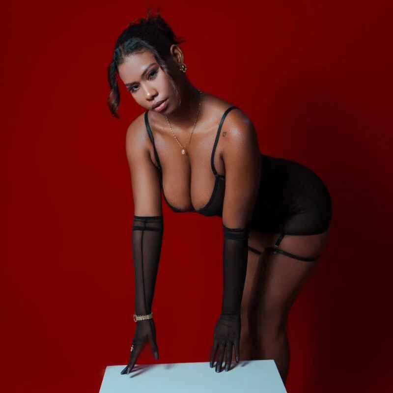 EroticAlana1