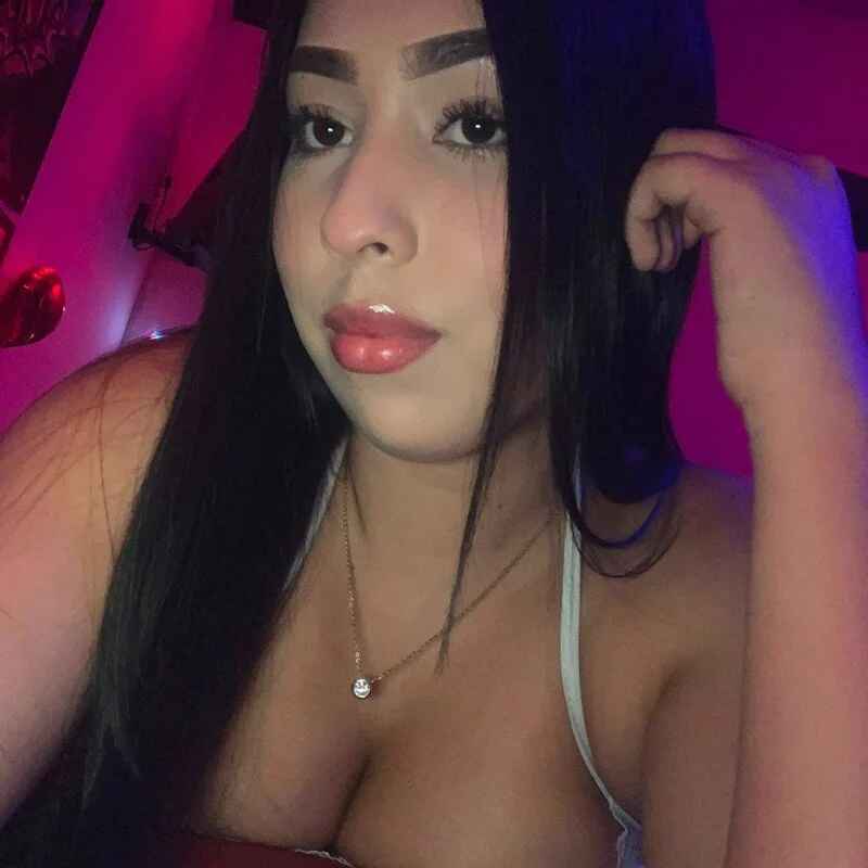 Valerie_Gloss