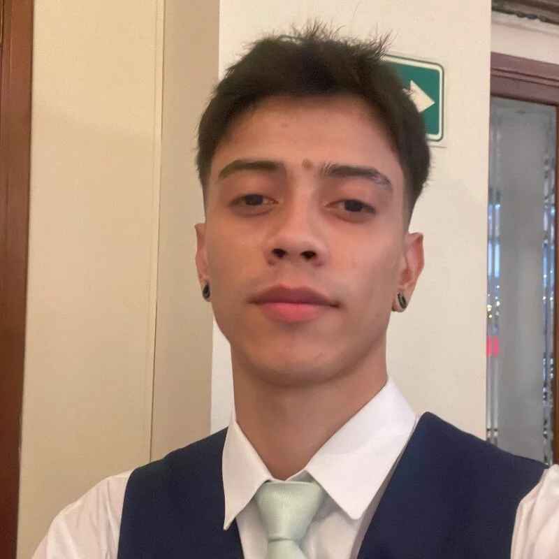 Esteban_Knight