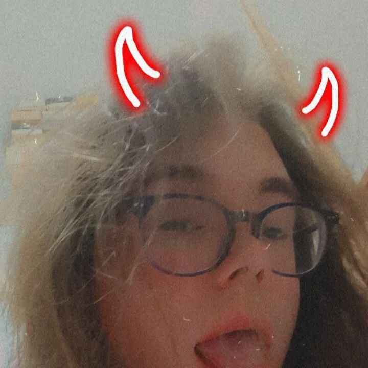 SissyMatthx21