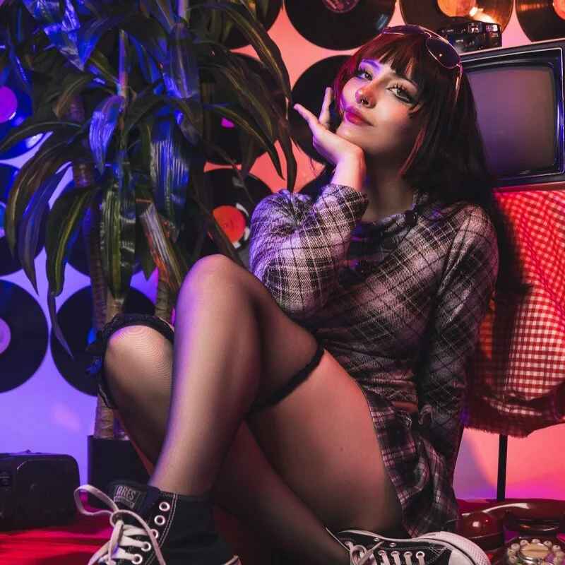Zoe_Lynch_