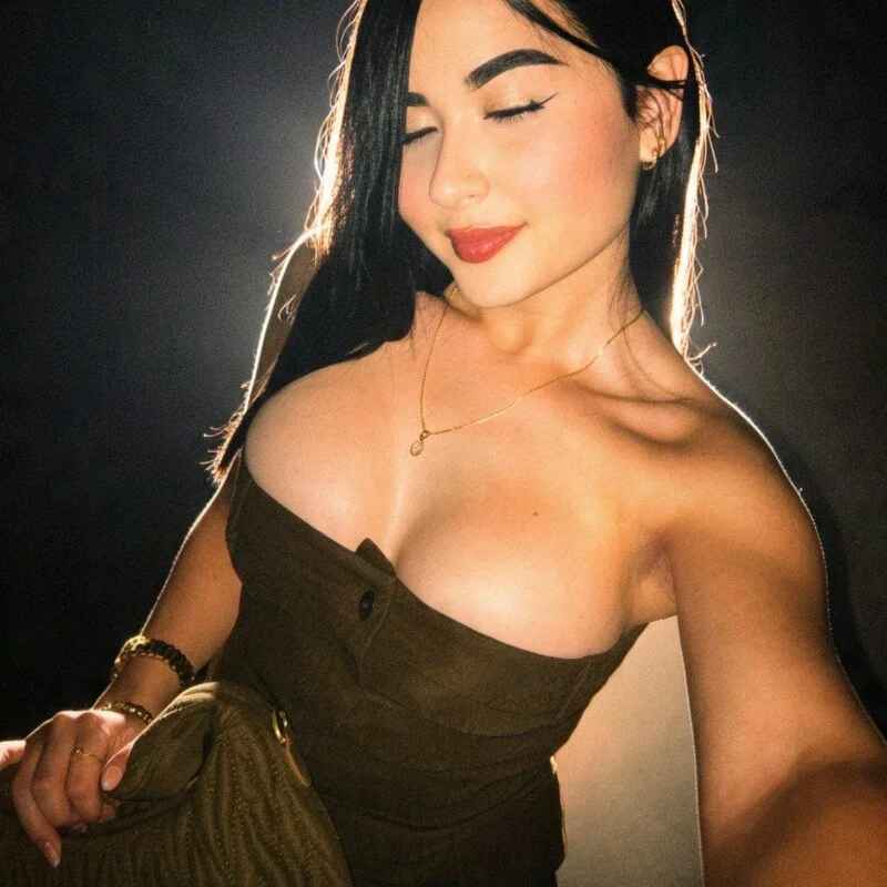 Jenn_Layton