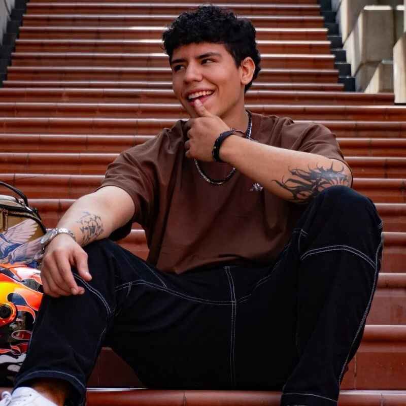 Tobias_Vega