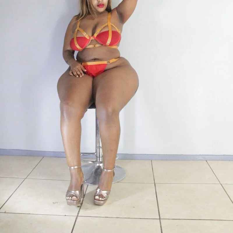 SexxyAngel03
