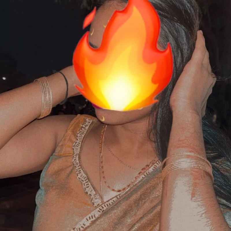 SEXY-MUSKANHOTTY