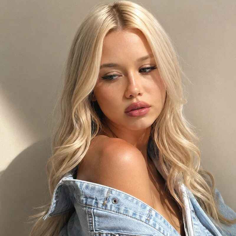 Lesya_Blair