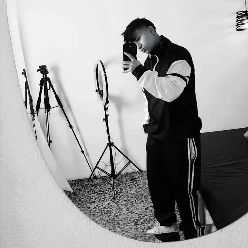 Im_Milan_Rs