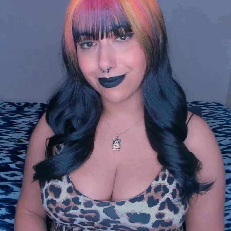 CurvyRae