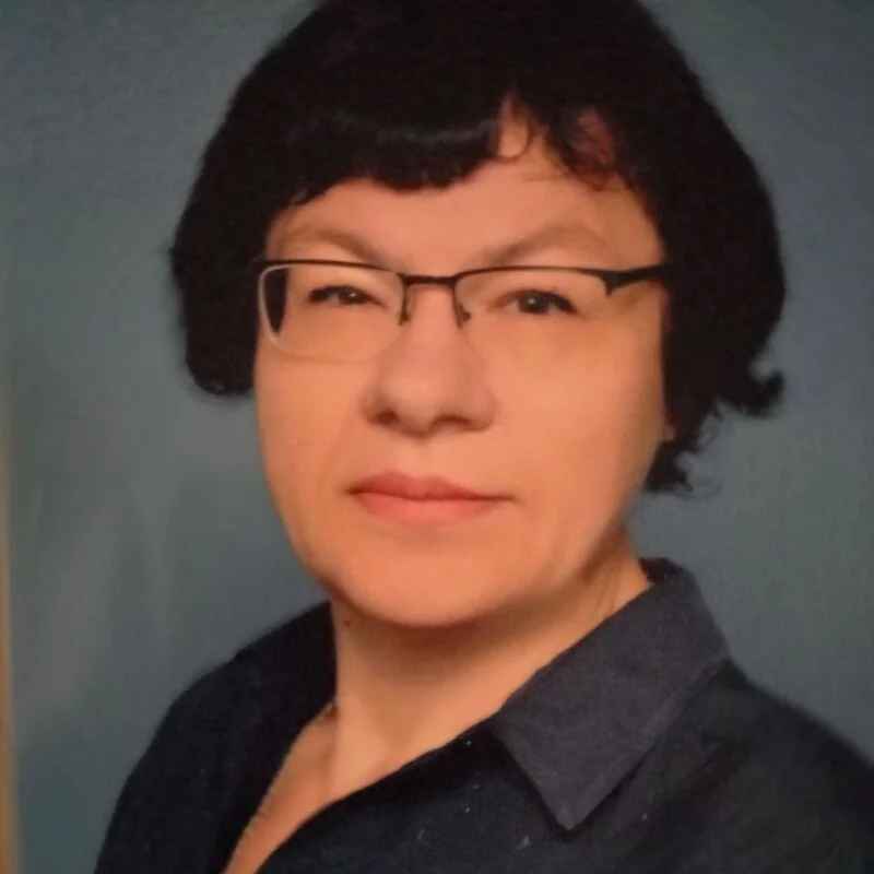 Olena72531
