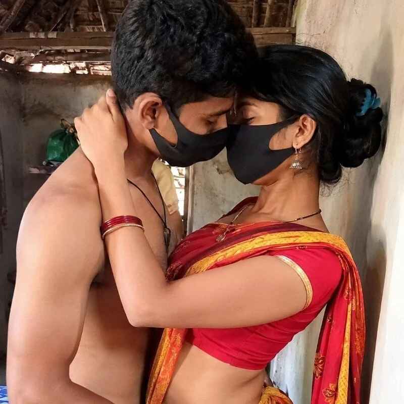 desihot-couple