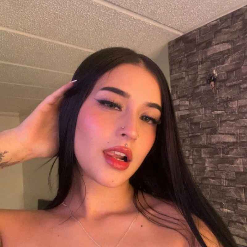 Charlotte_greys