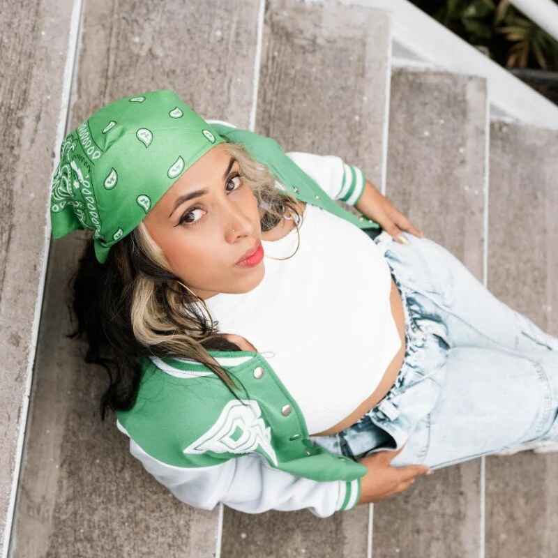 Isabella_falcon