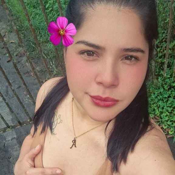 Karoline_