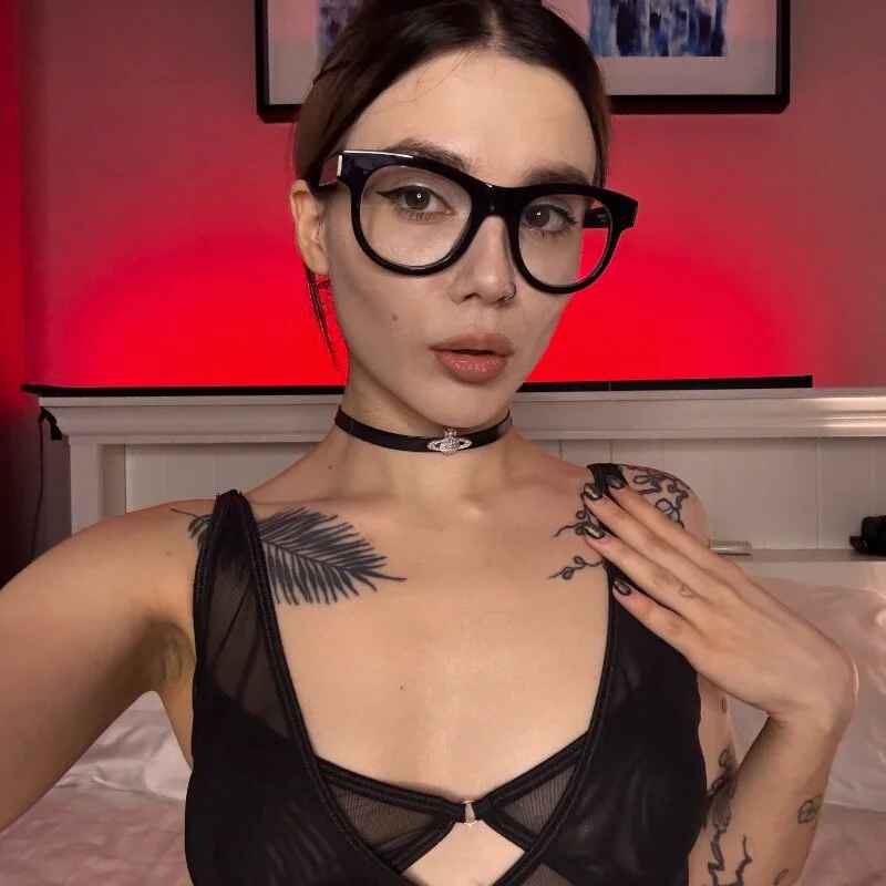 AliceTease
