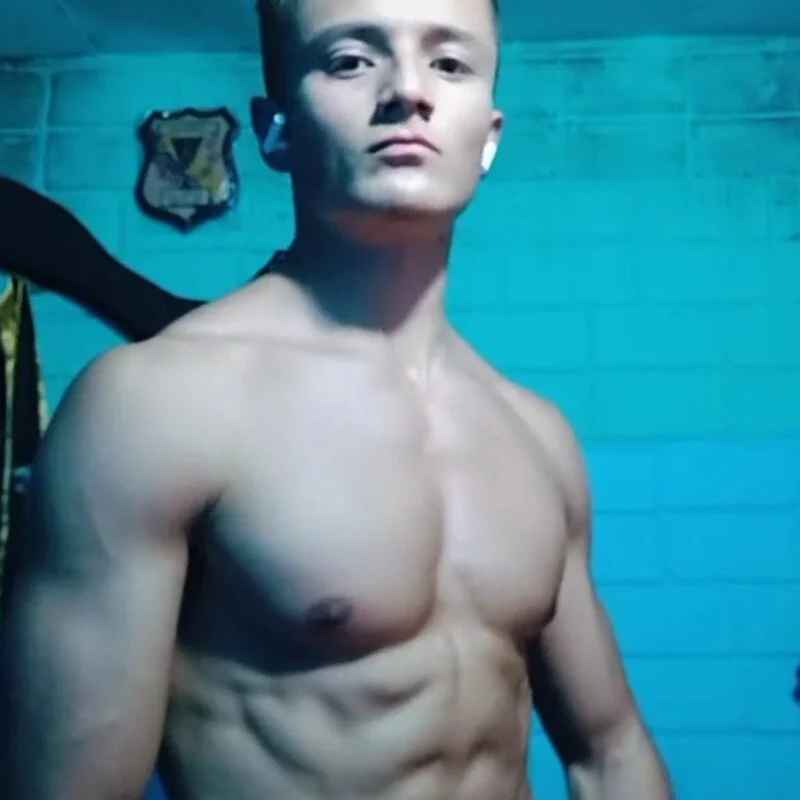 Davitfitnosuke
